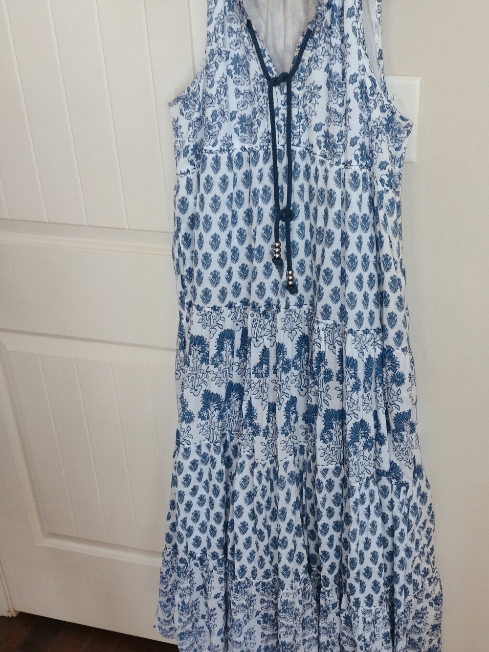 Calypso Blue & White Boho Printed Maxi Dress Sleeveless Tiered Size Small - Picture 13 of 14